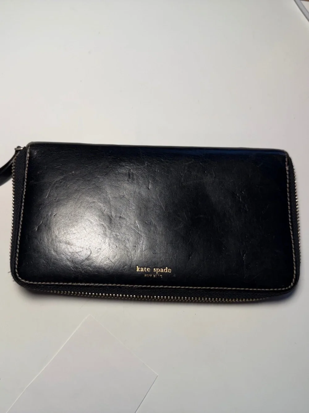 Black Leather Zip Around Kate Spade Wallet